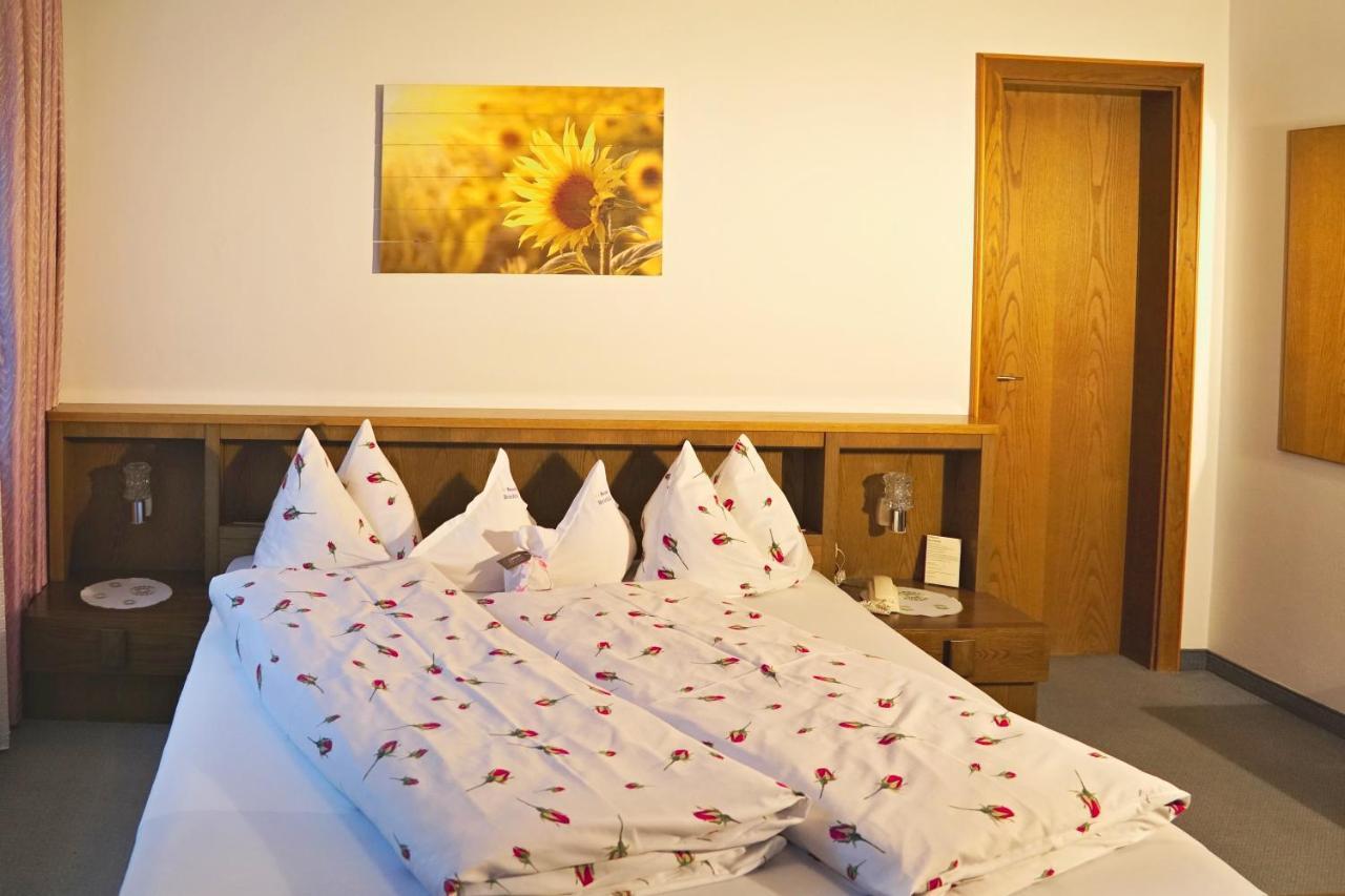 Pension Brunhild San Leonardo in Passiria Exterior foto