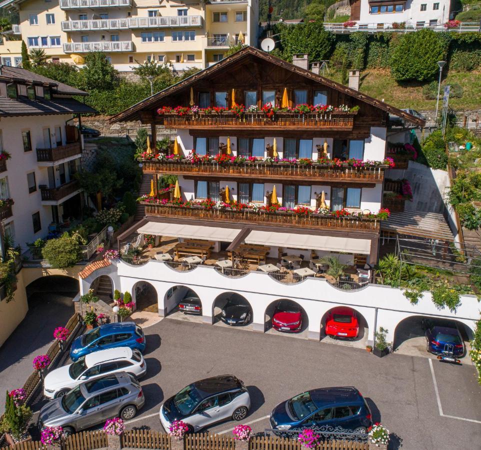 Pension Brunhild San Leonardo in Passiria Exterior foto